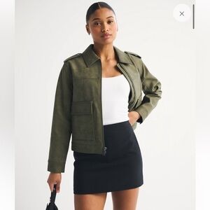 Abercrombie curve love skort black size medium